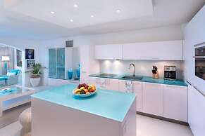 Reeds House 1 by Blue Sky Luxury