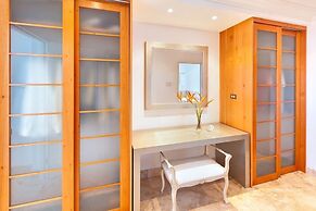 Marsh Mellow by Blue Sky Luxury