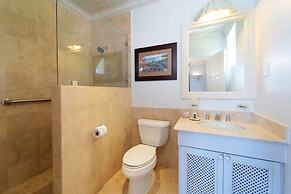 Beacon Hill 305 - The Penthouse by Blue Sky Luxury