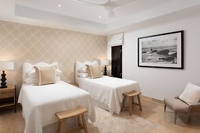 Coral Cove 7 - Sunset by Blue Sky Luxury