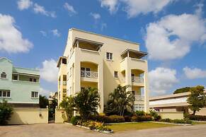 Margate Gardens 4 by Blue Sky Luxury