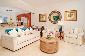 Schooner Bay 112 by Blue Sky Luxury