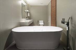 Flamingo Resort Cat Ba