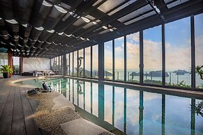 Flamingo Resort Cat Ba