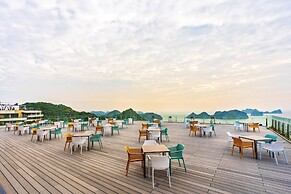 Flamingo Resort Cat Ba