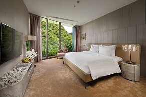 Flamingo Resort Cat Ba