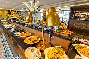 White Lotus Hue Hotel