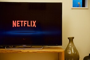 Nishi-Sugamo Guest House. 2min to Nishi-Sugamo Sta. 13min to Ikebukuro