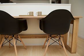 Nishi-Sugamo Guest House. 2min to Nishi-Sugamo Sta. 13min to Ikebukuro