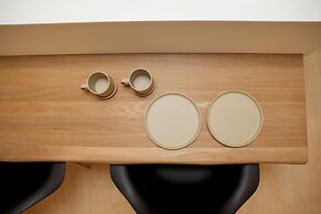 Nishi-Sugamo Guest House. 2min to Nishi-Sugamo Sta. 13min to Ikebukuro