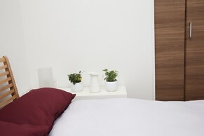 Nishi-Sugamo Guest House. 2min to Nishi-Sugamo Sta. 13min to Ikebukuro