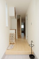 Nishi-Sugamo Guest House. 2min to Nishi-Sugamo Sta. 13min to Ikebukuro