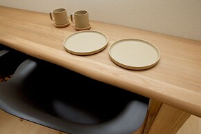 Nishi-Sugamo Guest House. 2min to Nishi-Sugamo Sta. 13min to Ikebukuro