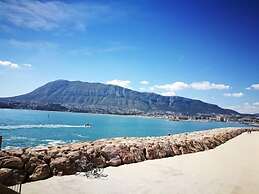 Coqueto apartamento en playa Els Molins