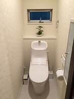 Kasai Guest House, 4min to Kasai Sta, Direct buses to Airport & Disney