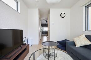 Kasai Guest House, 4min to Kasai Sta, Direct buses to Airport & Disney