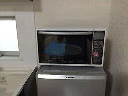 Kasai Guest House, 4min to Kasai Sta, Direct buses to Airport & Disney