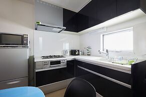 Kasai Guest House, 4min to Kasai Sta, Direct buses to Airport & Disney