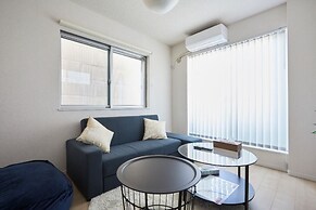 Kasai Guest House, 4min to Kasai Sta, Direct buses to Airport & Disney