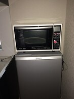 Kasai Guest House, 4min to Kasai Sta, Direct buses to Airport & Disney