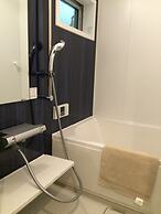 Kasai Guest House, 4min to Kasai Sta, Direct buses to Airport & Disney