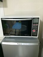 Kasai Guest House, 4min to Kasai Sta, Direct buses to Airport & Disney