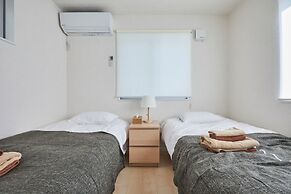 Kasai Guest House, 4min to Kasai Sta, Direct buses to Airport & Disney