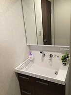 Kasai Guest House, 4min to Kasai Sta, Direct buses to Airport & Disney