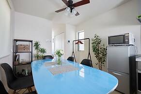 Kasai Guest House, 4min to Kasai Sta, Direct buses to Airport & Disney