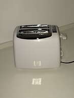 Kasai Guest House, 4min to Kasai Sta, Direct buses to Airport & Disney