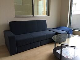 Kasai Guest House, 4min to Kasai Sta, Direct buses to Airport & Disney