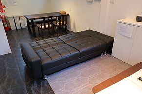 Kami-nakazato Guest House Near Kami-Nakazato Sta & Akihabara Sta