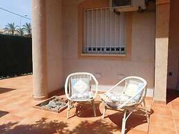 Bungalow en residencial con piscina