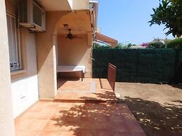 Bungalow en residencial con piscina