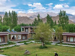 Le Mentok Wellness Resort