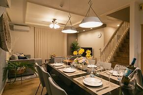 Sunset Breeze Chatan