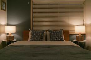 Sunset Breeze Chatan