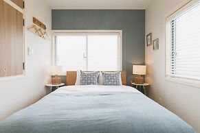 Sunset Breeze Chatan