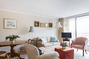 Cosy 1-bed Battersea Riverside Apartment