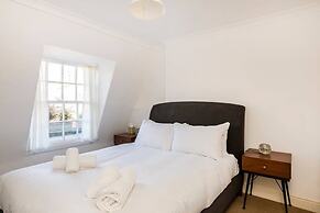 2 Bed Apartment, Notting Hill