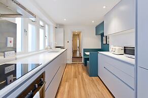 Charming 2-bed Apt, Pimlico