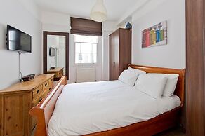 Charming 2-bed Apt, Pimlico