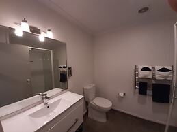 Bayside Holiday Units