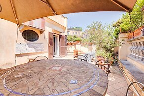 Colosseum Terrace Apartment