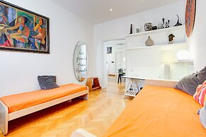 Colosseum Terrace Apartment