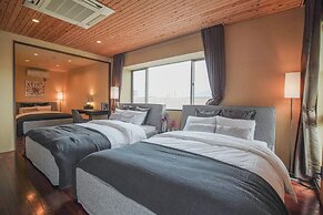 Infinity Resort Chatan