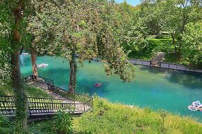 Spritzen Haus Cw C107 3 Bedroom Condo by RedAwning