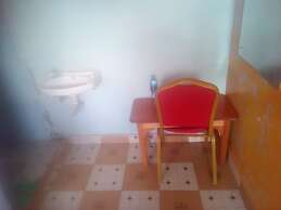 Kimbo Pefa Guest House