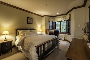 Bondurant by Tremblant Platinum