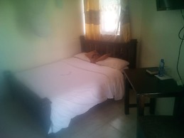 Marina Guest House